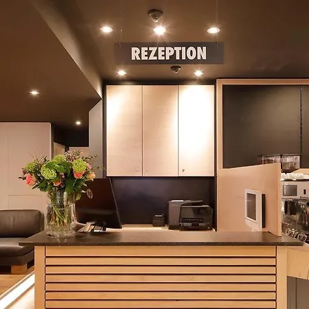 Coffee Fellows Hotel 3*