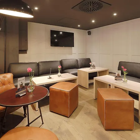 Coffee Fellows Hotel 3*