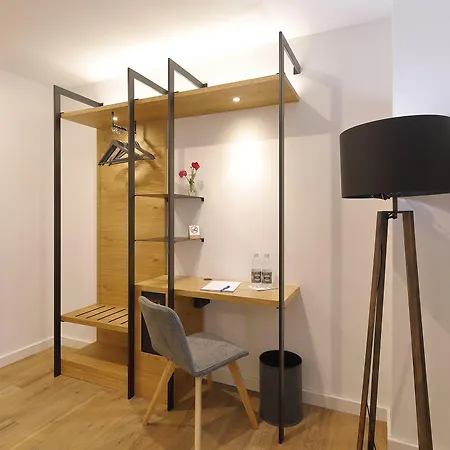 Coffee Fellows Hotel 3*